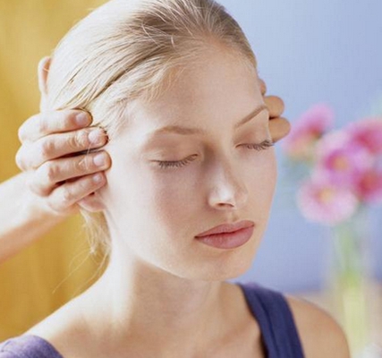 頭部按摩手法圖解 (6) 