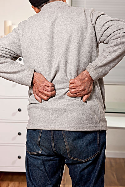 腎虛腰疼的位置