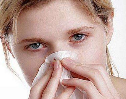 鼻癌的早期症狀