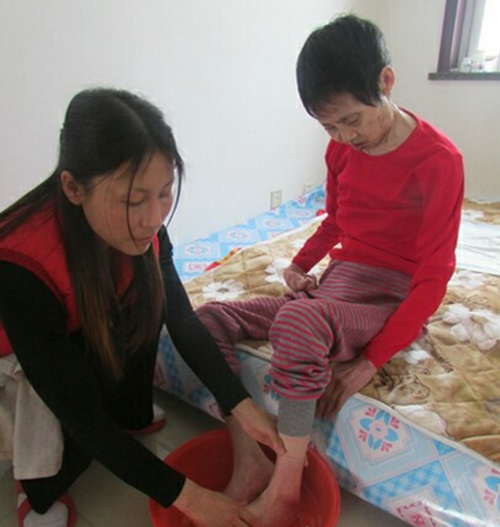 呵護阿爾茨海默病人