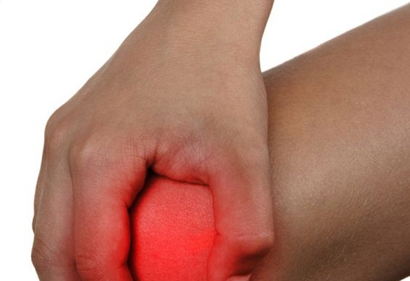 脛骨結節骨骺炎 (38) 