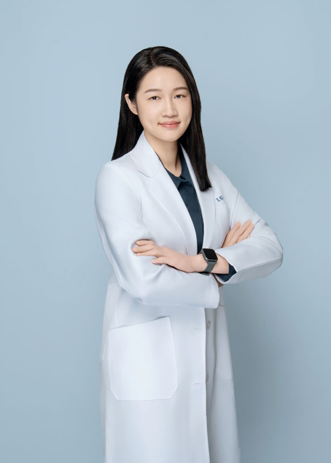 王郁晴
