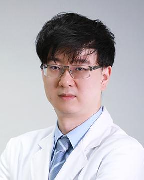 曾崧華