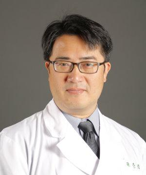 陳亮恭