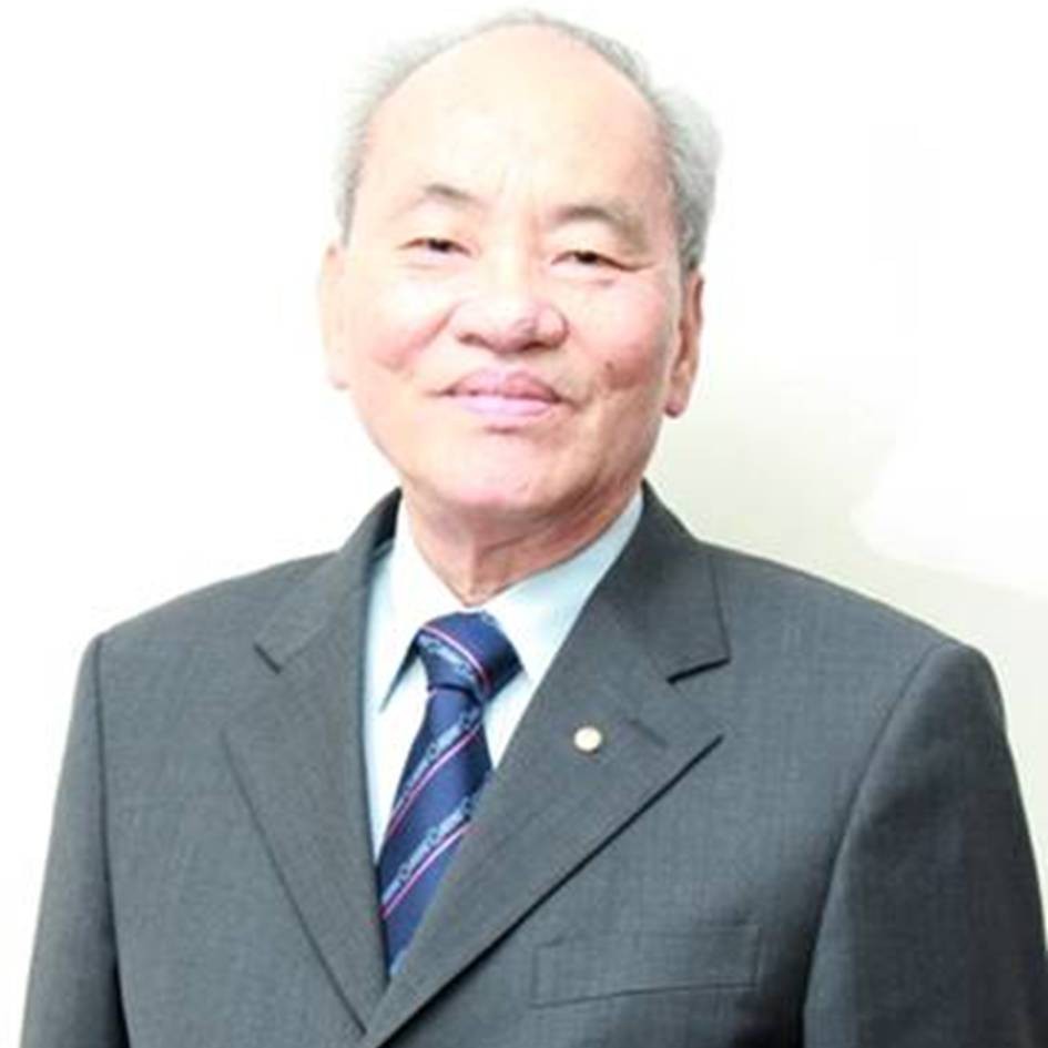 林泉育