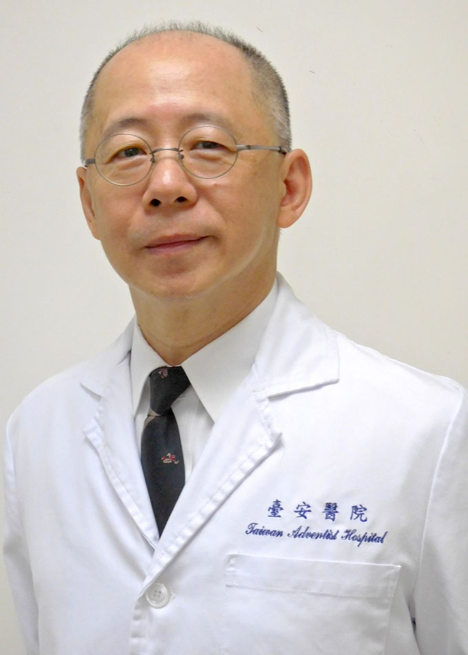 李世易