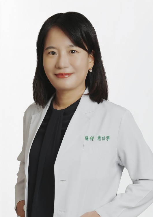 葉怡寧