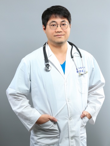 廖威盛醫師