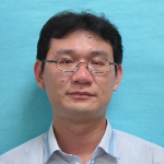 黃芳專