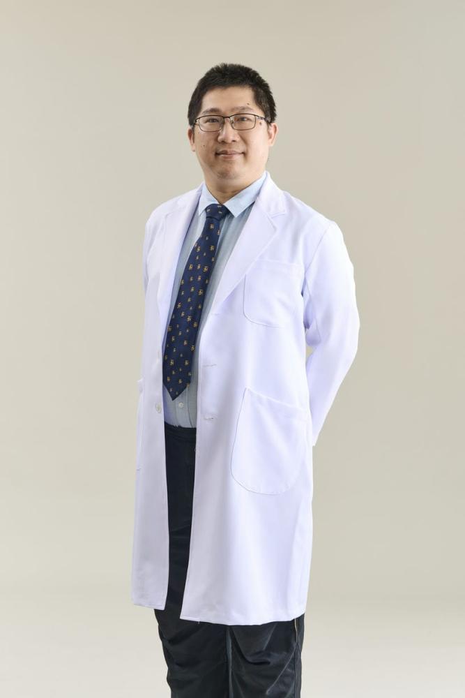 朱晃照